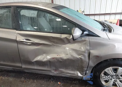 2016 Hyundai Elantra Se из США, поврежденный, VIN 5NPDH4AEXGH754063